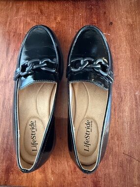 Life Stride Black Patent Chain-Accent Loafers